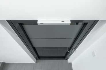 Geze Rauchschalterzentrale RSZ 7 silberfarbig 