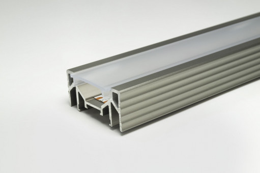LS LED Leuchtenprofil Manila Plus Alu-Edelstahl  LS.2000354 - LS LED Leuchtenprofil Manila Plus 
38x18 Anbau Alu-Edelstahl L:2500 mm
2000354