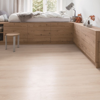 Kaindl Classic Touch Kiefer Cottage Antique - Kaindl Classic Touch Kiefer Cottage Antique, Oberflächenoptik Authentic Touch, direktbeschichteter Laminatboden, 4-seitige Microfase, Nutzungsklasse 23/32, Trägermaterial: HDF Optima,
Abriebklasse AC 4, Breitware
8 Stück / Pack = 2,70 qm
42 Pakete / Pa | 3