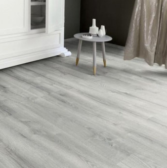 Kaindl Classic Touch Eiche Avalon PEFC - Kaindl Classic Touch Eiche Avalon, 
Oberflächenoptik Authentic Touch, direktbeschicheter Laminatboden, 
Nutzungsklasse 32, Trägermaterial: Optima HDF
Abriebklasse AC4, 
9 Stück/Pack = 2,40 qm
52 Pakete/Palette = 124,80 qm
100% PEFC zertifiziert, DNVSE-PEF | 3