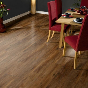 Kaindl Classic Touch Eiche Nordic Shore PEFC - Kaindl Classic Touch Eiche Nordic Shore, 
Oberflächenoptik Wire Brushed, direktbeschicheter Laminatboden, 
Nutzungsklasse 32, Trägermaterial: Optima HDF
Abriebklasse AC4, 
9 Stück/Pack = 2,40 qm
52 Pakete/Palette = 124,80 qm
100% PEFC zertifiziert, DNVSE- | 3