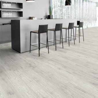 Kaindl Natural Touch Hickory Fresno PEFC - Kaindl Natural Touch Hickory Fresno
Oberflächenoptik Antik, direktbeschichteter Laminatboden, 
Nutzungsklasse 32, Trägermaterial: Optima HDF, 
Abriebklasse AC4, 
9 Stück/Pack = 2,40 qm
52 Pakete/Palette = 124,80 qm
100% PEFC zertifiziert, DNVSE-PEFC-COC-3 | 3