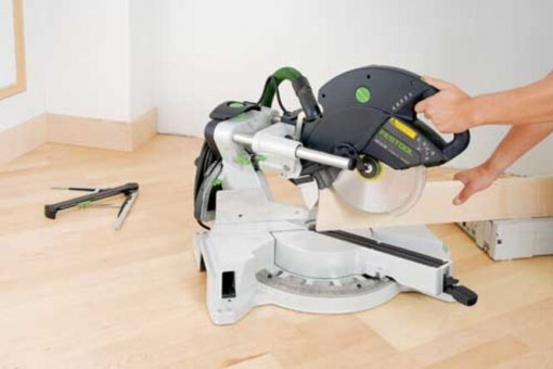 Festool Kapp-Zugsäge KS120 REB 575302 - Festool Kapp-Zugsäge KS120 REB
1600 Watt  
21,5 kg KS-Blatt 260Z60
Winkelschmiege, Werkstückklemme, 
575302 | 5
